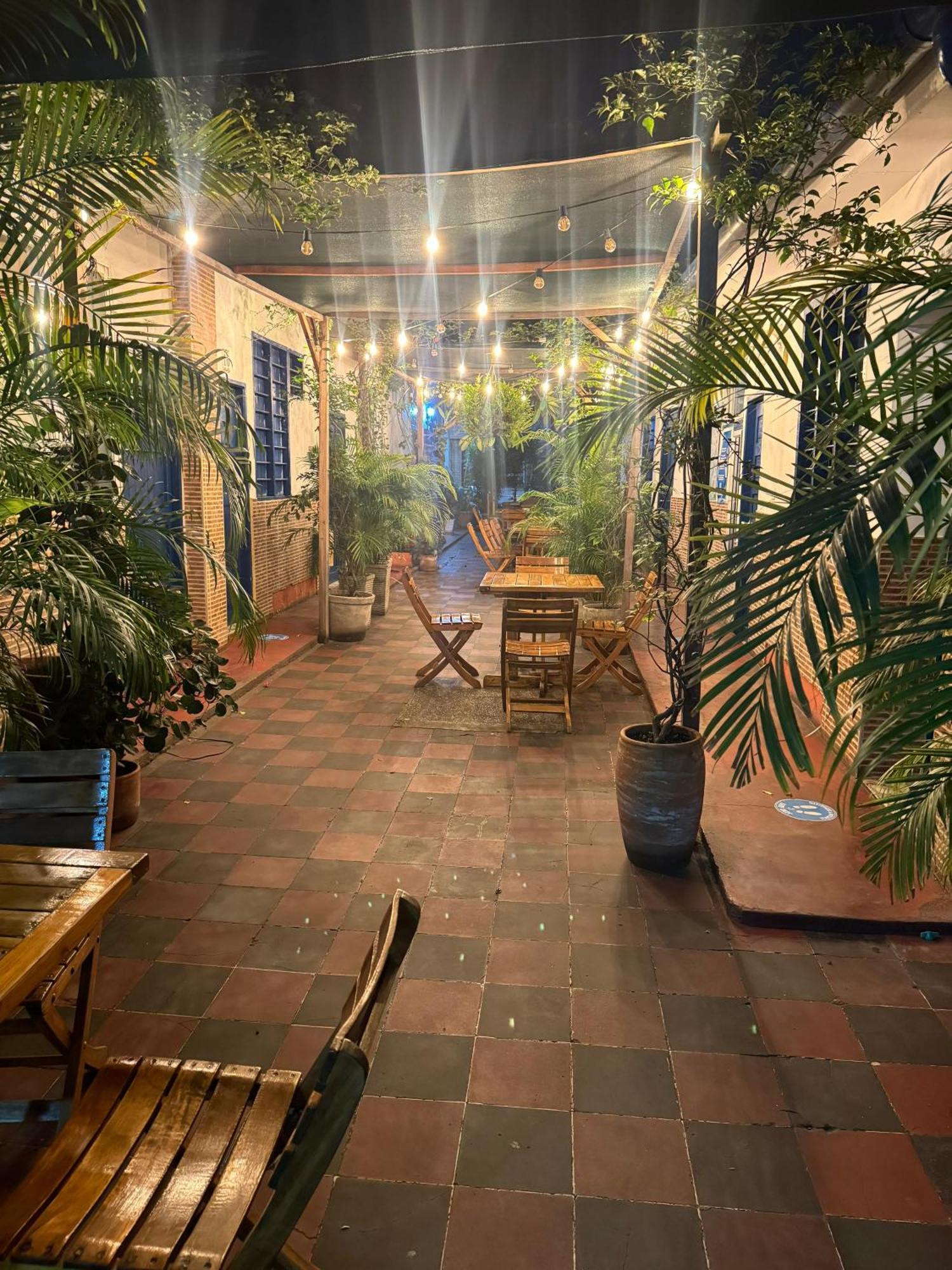 Hostal Luna Llena Getsemani Cartagena Exteriér fotografie